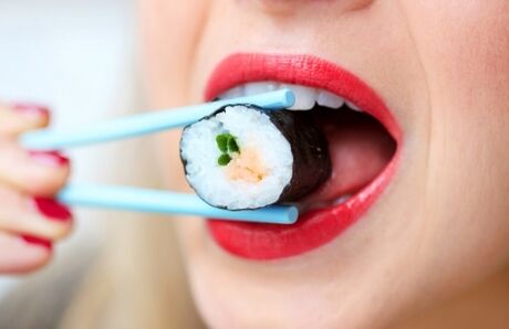 A japán diéta étlapján hiányzik az egzotikus sushi, minden termék egyszerű és ismerős. 